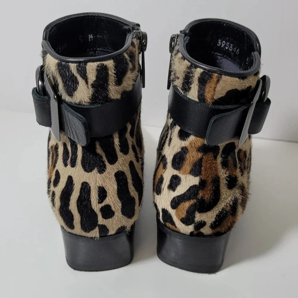 Aquatalia Faria weatherproof cheetah ankle booties with heel 5 - Picture 4 of 8